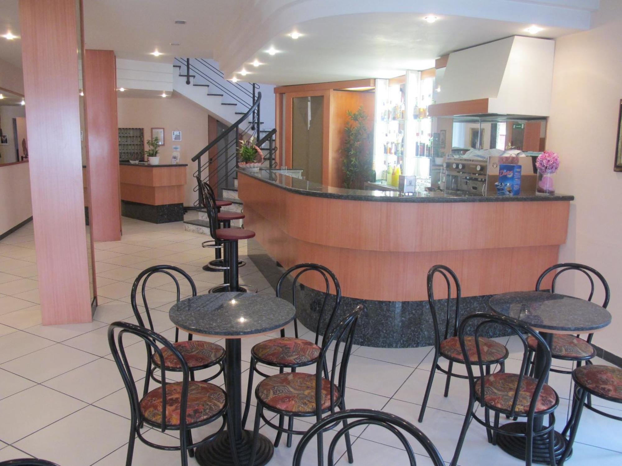 Hotel Basilea Bellaria-Igea Marina Exterior foto